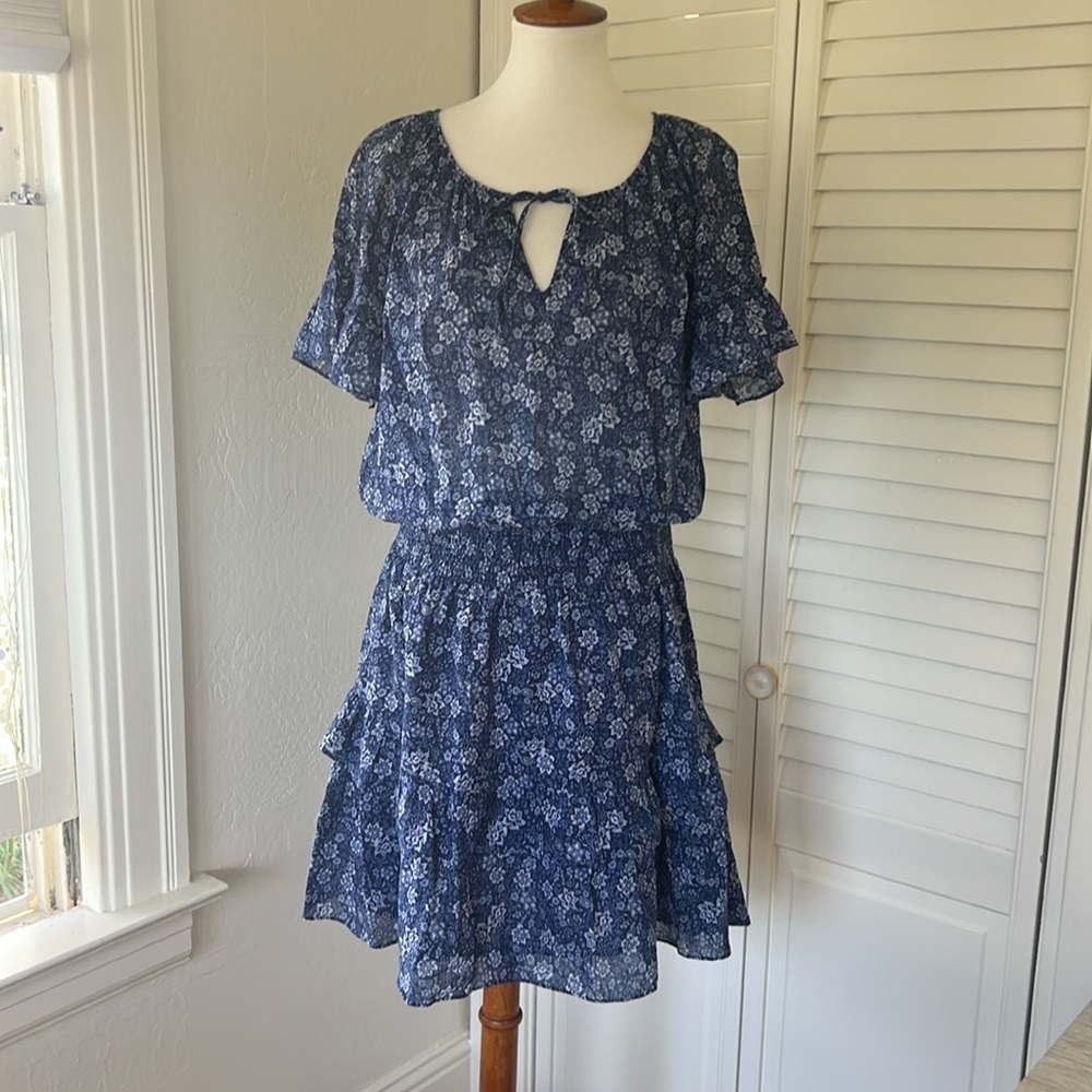 Floral Navy Tiered Short Sleeve Dress